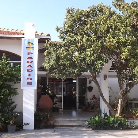 Paradise 4* Kazaphani