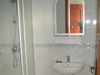 Alojamento de Acomodação e Pequeno-almoço Paradise 4*