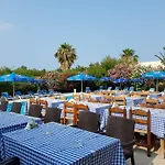 住宿加早餐酒店 Paradise 3*