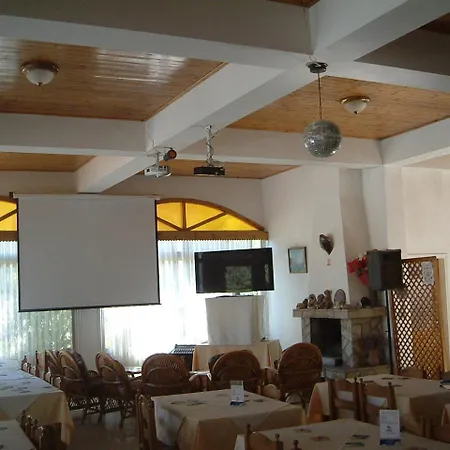 Couette-café Paradise Kazaphani