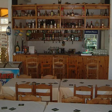 Couette-café Paradise Kazaphani