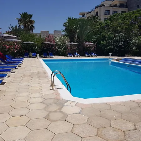 Bed and breakfast Paradise 4*