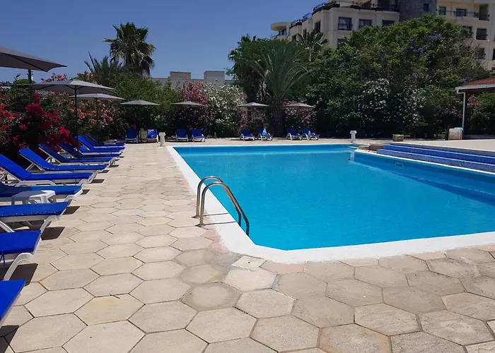 Bed & Breakfast Paradise 4*